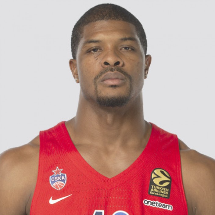 Kyle Hines headshot