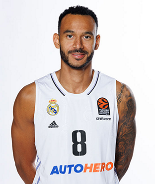 Adam Hanga headshot