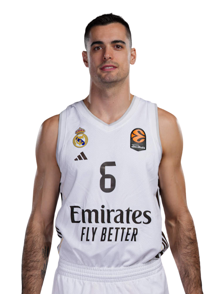 Alberto Abalde headshot