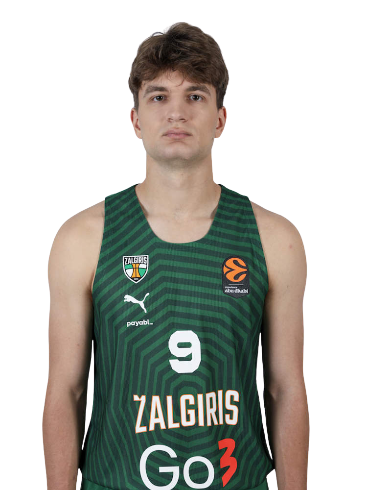 Dovydas Giedraitis headshot